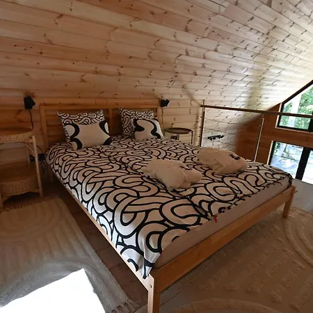 فيلة Oaklounge Verőcemaros