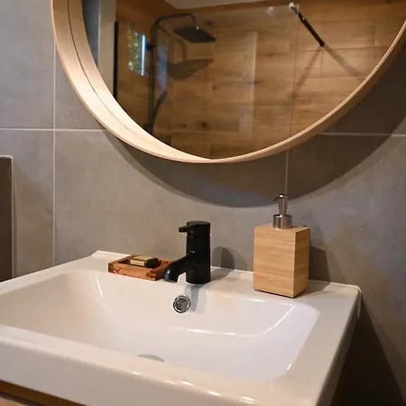 Oaklounge فيلة