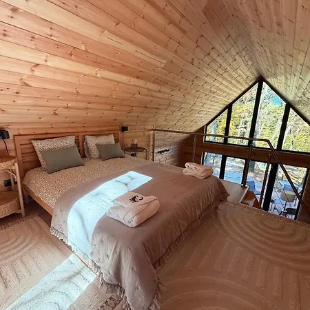 Oaklounge * Verőcemaros